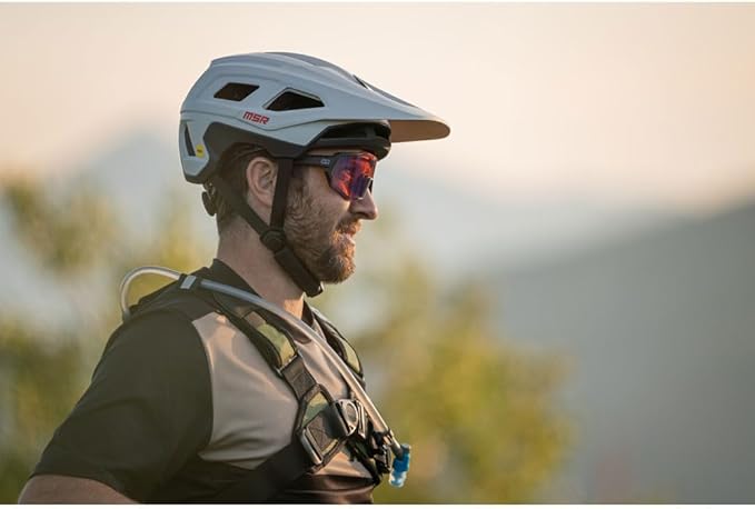 MSR MT1 w/MIPS Helmet