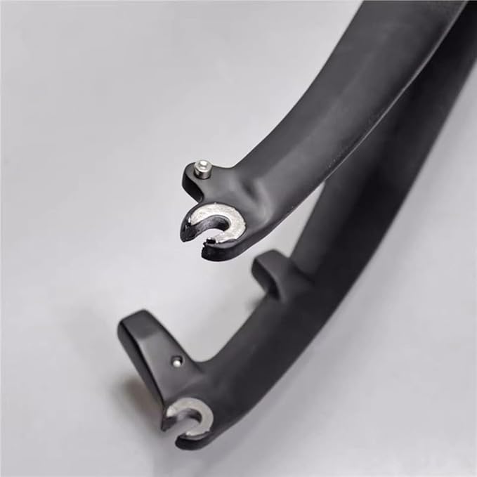 Carbon Rigid Fork 700c Road Bike Fork Disc Brake 1-1/2 Tapered Front Fork Threadless QR 9 * 100mm