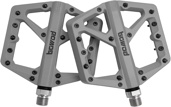 MTB Pedals Large Mountain Bike Pedals, Lightweight Nylon Fiber Composite Bicycle Platform Pedals, Grippy Pedals w 18 Pins, Cr-Mo Spindle fit w 2 Bearings, Clipless Pedals for BMX MTB Bike 9/16"