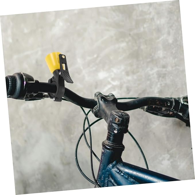 Mini Copper Bike Bell and Adults, Yellow Vintage Bicycle Bell with Crisp Sound, Suitable for Mountain Bikes, Road Cycling, and Scooters Outdoor Accessories
