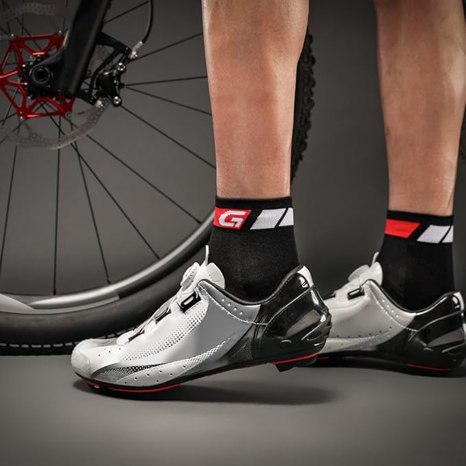 GripGrab Classic Low Cut Summer Cycling Socks Single & Multipack Short Coolmax Bicycle Socks for Spinning Indoor Biking