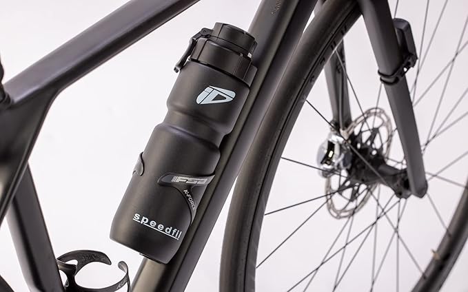 Speedfil Speedflask 21 oz. Vacuum Insulated Stainless Steel Cycling Sports Water Bottle with NEW Bounce Back Lid 2.0 (Black)