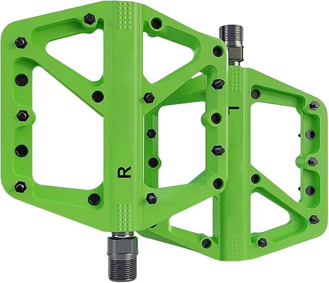 Light Weight Cycling Pedals Secure Grips Flat Mountain Bike Pedals with Sealed Bearing Suitable for Street Bikes 1 Pair
