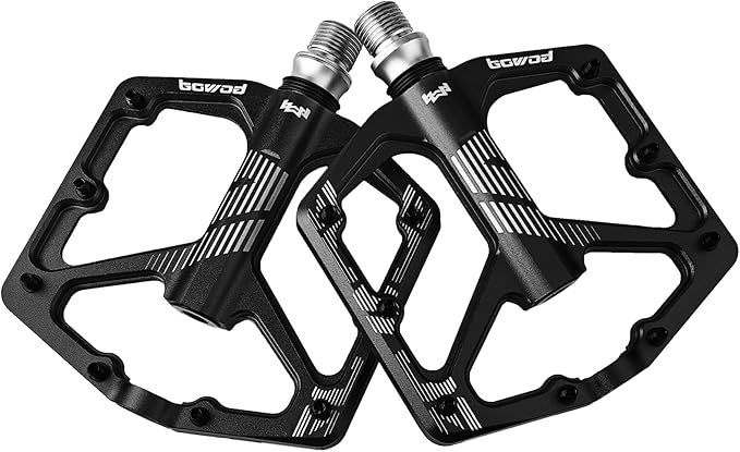 MTB Pedals Flat, Gravel Bike Pedals Flat, Light CNC Aluminum Alloy Platform Pedal w 3 Bearings Cr-Mo Spindle, Grippy Bicycle Pedals w 16pcs Pins, Mountain Bike Pedals Adult Child BMX Bike 9/16"