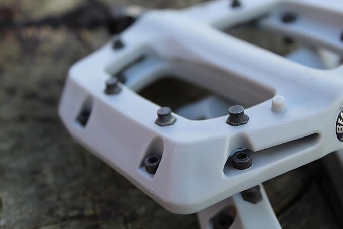 Eastern Nylon Linx Pedals 9/16 - Lightweight, High-Grip MTB & BMX Pedals with Removable Metal Pins, Chromoly Axle for BMX, MTB, Road & Kids Bikes - Multiple Colors
