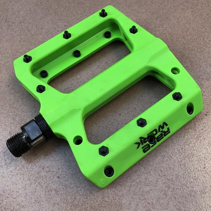 Mountain Bike Pedals Nylon Fiber MTB Pedals for Mountain and Road Bikes Flat Platform Bicycle Pedal for BMX MTB 9/16"