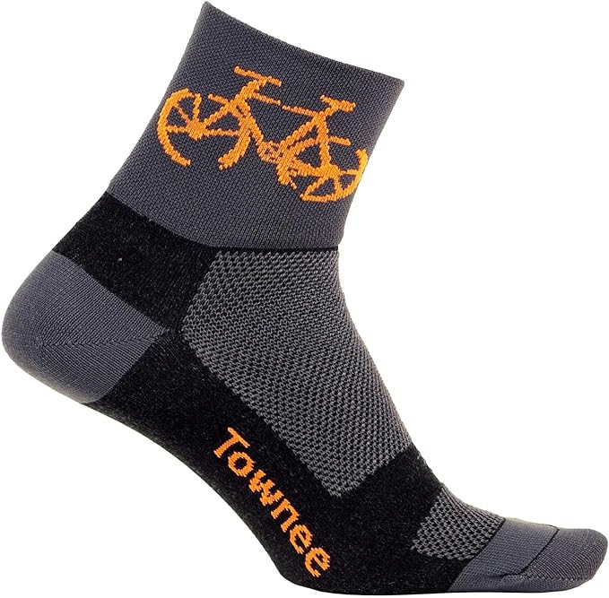 DEFEET | Aireator 3" Patterned Cycling Socks | For Biking, Running, & Everyday Adventures