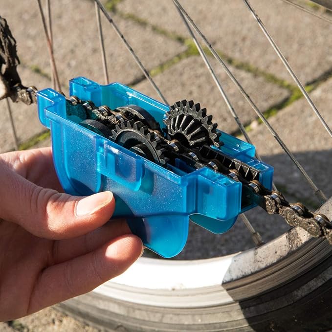 MMOBIEL Bike Chain Cleaning Tool Chain Scrubber with Rotating Brushes for Deep Cleaning – Bicycle Maintenance Tool Kit for MTB, Road, BMX & City Bikes