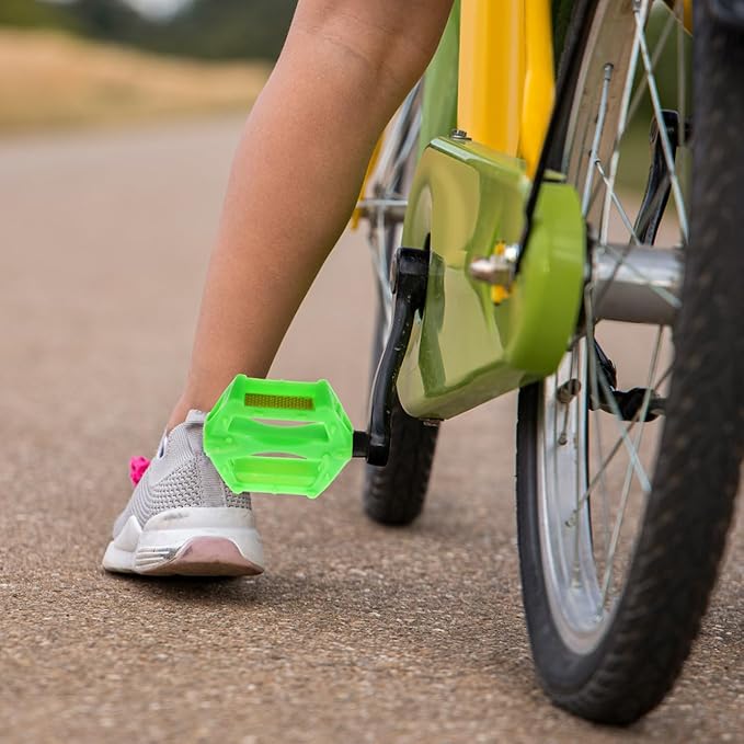 Mipcase 2Pcs Kids Bike Pedals : Non-Slip Plastic Bicycle Pedal Flat for Mountain Bike, Easy to Install, 4.13X3.14X0.79in (Green)