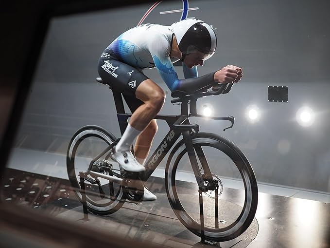DEFEET Evo Jet Aero Crew Sock | Wind-Tunnel Engineered For Maximum Aerodynamic Gains