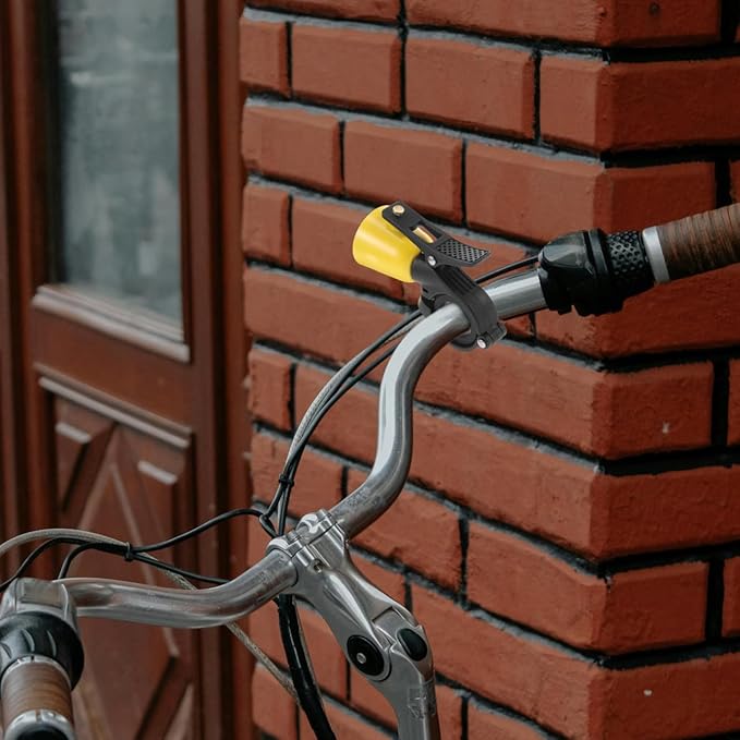 Mini Copper Bicycle Bell for Mountain and Road Bikes, Small Vintage Bike Bell with Loud Sound and Adults, Outdoor Scooter and Cycling Accessories, Yellow