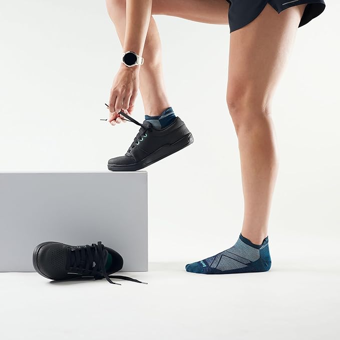 Smartwool Women's Bike Zero Cushion Low Ankle Socks