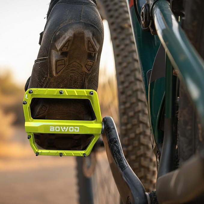 Bike Pedals 9/16" Lightweight Non-Slip Bicycle Platform Pedals - Fits Most Adult Bikes & Mountain Bikes &MTB, Road Bikes and Slip-Resistant Design