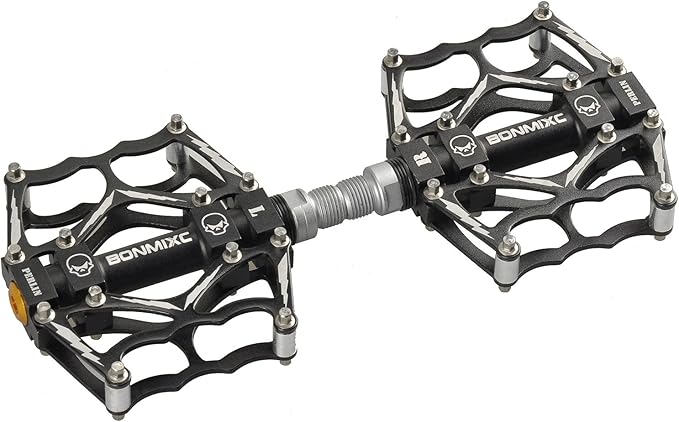 Bike Pedals 9/16" Skull Pattern Mountain Bike Pedals Sealed Bearing Bicycle Pedals Aluminum Alloy Flat Road Bike Pedals