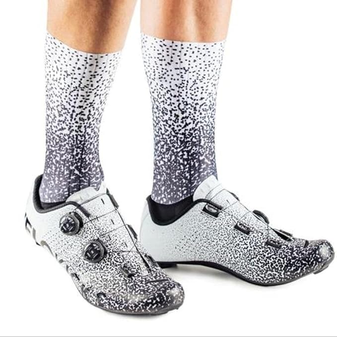 Aero Socks Cycling Aero Socks For Men Anti-Slip Silicone Aero White Line Cycling Sports Running Socks 6-11