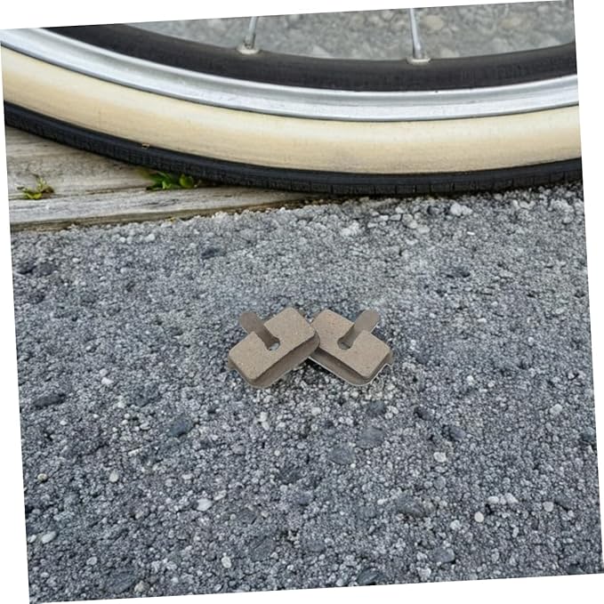 Bike Brake Pads 2 Pairs Disc Brake Pads for Bicycle Hydraulic Mechanical Disc Replacement Quiet Performance for Mountain Bikes Electric Scooters