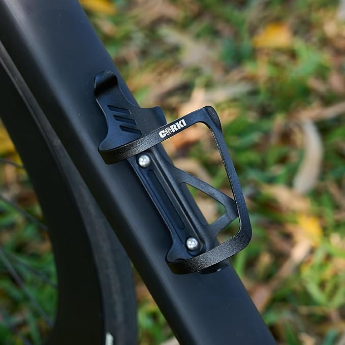 Corki Cycles Right Side Load Water Bottle Cage, Side Entry Bike Water Bottle Holder for Road & Mountain Bikes -1 Pack-Black-Aluminum Alloy