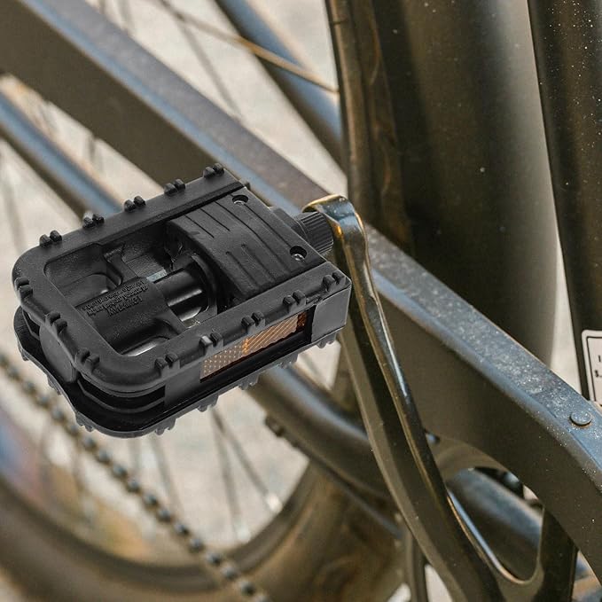 PRETYZOOM 2pcs Mountain Bike Pedals Flat Platform Lightweight Nylon Composite Pedals with Sealed Bearings High Grip for Folding Bikes Trail Riding and Outdoor Cycling