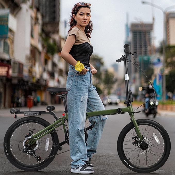 7-Speed Folding Bike, 20" x 1.95" Tires, Tri-Fold Design with Rear Rack Wheels, Steel Frame, Ideal for Urban Commuting