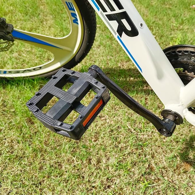 Bike Pedals, 9/16" Non-Slip Bike Pedals with Reflectors, Bicycle Pedals for Road Bike, BMX, Folding Bikes, Urban Bikes, Adult Bicycle