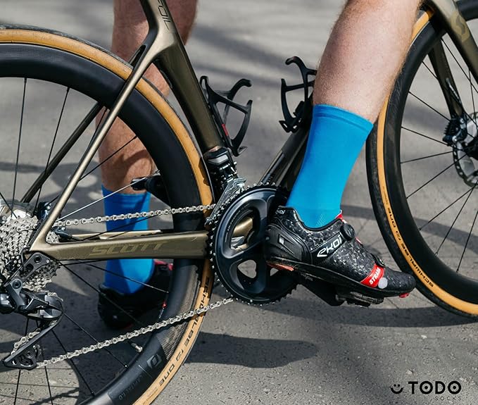 TODO PRO Cycling Socks - Breathable Bike Socks for Men and Women