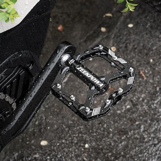 Zeekpowa Mountain Bike Pedals Flat, Road Bike Flat Pedals 16 Removable Anti-Skid Nails 9/16" Chromo Spindle Sealed Bearings Ultra CNC Aluminum Pedals Non-Slip Wide Platform Road/City Cycling