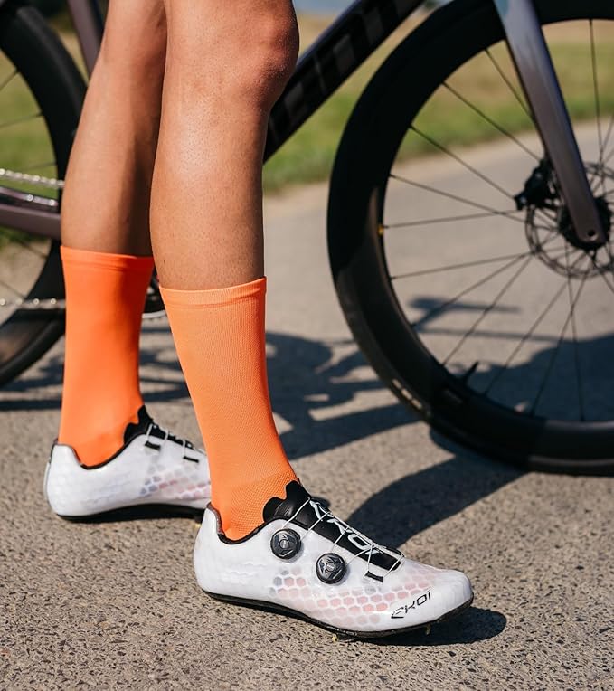 TODO PRO Cycling Socks - Breathable Bike Socks for Men and Women