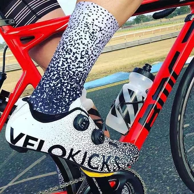 Aero Socks Cycling Aero Socks For Men Anti-Slip Silicone Aero White Line Cycling Sports Running Socks 6-11