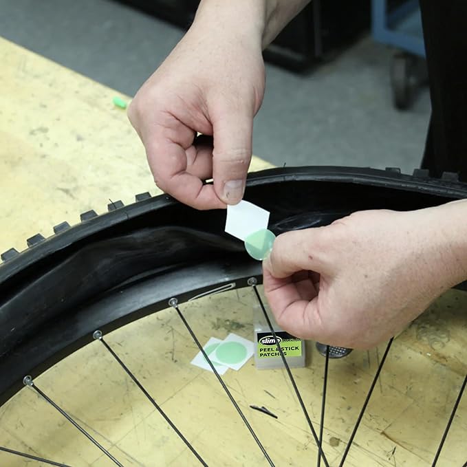 Slime 20272 Bike Skabs Pre-Glued Patch Kit, for Bike Tube Puncture Repair, Peel and Stick, Contains 6 Patches and a Metal scuffer