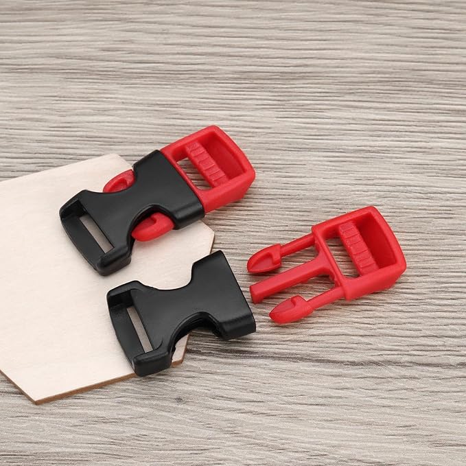 2Pcs Helmet Chin Clip Chin Closure Plug Lock Replacement Part Helmet Spare Part Suitable for Electric Motorcycles, Roller Skates, Bicycles, Mountain Bikes and Other Helmets