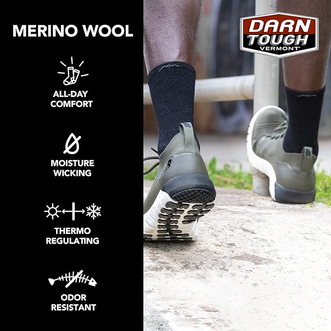 Darn Tough Men's Run 1/4 Ultra-Lightweight with Cushion Sock (Style 1040)