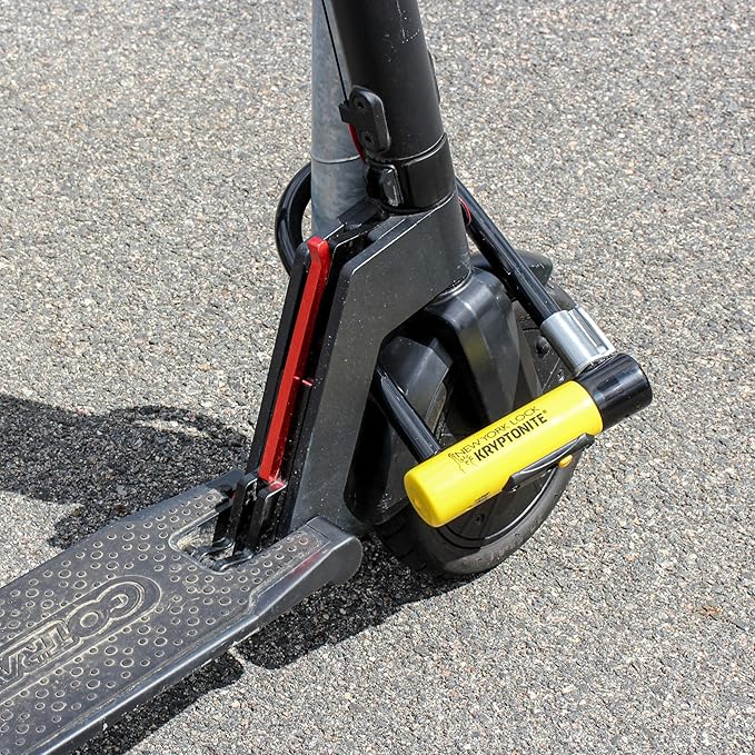 Kryptonite New York Standard Bike U-Lock, Heavy Duty Anti-Theft, 16mm Shackle with Mounting Bracket and Keys, Ultimate Security for Bicycles E-Bikes and Scooters.