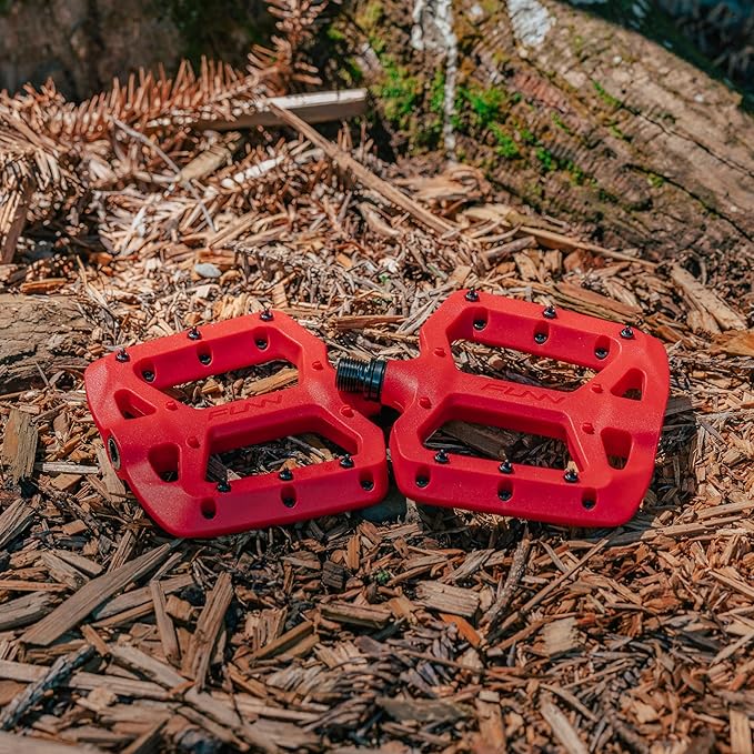 Funn Taipan Glass Fiber Reinforced Thermoplastic Bike Pedals with 9/16-inch CrMo Axles and Shin-Friendly Pins for MTB/BMX/Urban/Gravel Riding