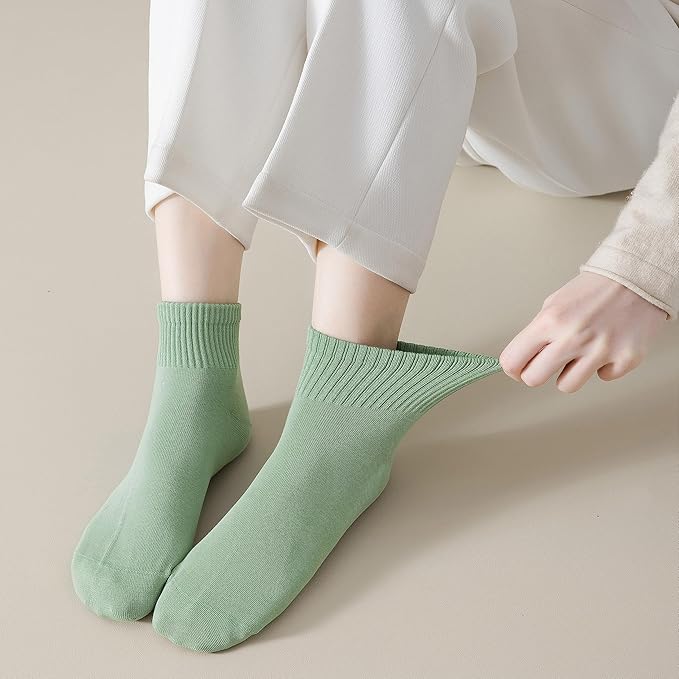 MAGIARTE Womens Mini Crew Ankle Socks Athletic Casual Cotton Socks for Women